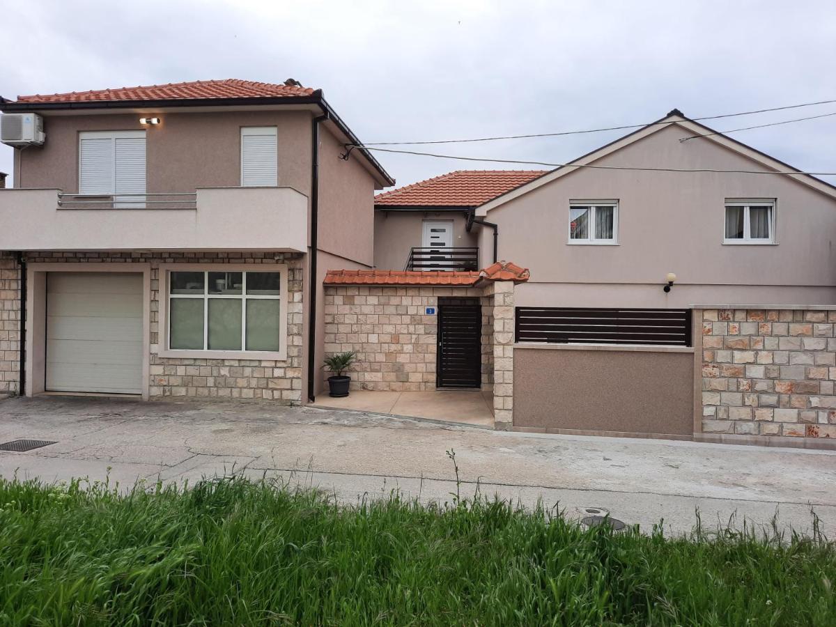 Apartman Sirena Trebinje Exterior foto